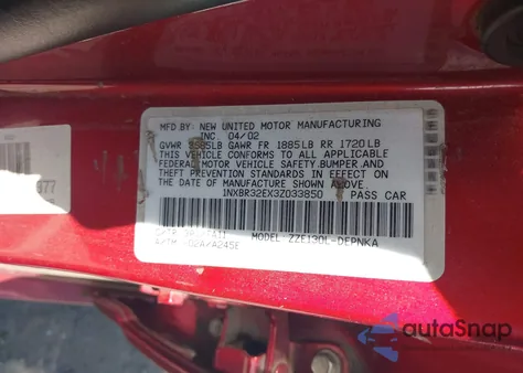 2003 Toyota Corolla Le z USA, uszkodzony, nr VIN 1NXBR32EX3Z033850